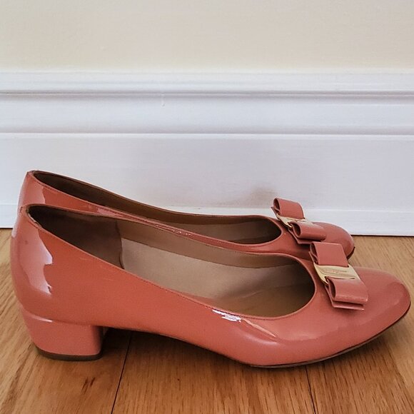 Salvatore Ferragamo shoes - Picture 1 of 5